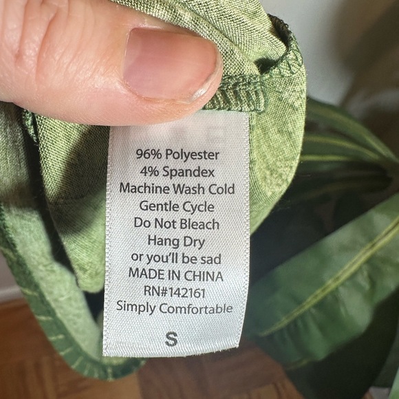 NWT LulaRoe Red Floral Women’s Julia Dress Size Small - Picture 13 of 14